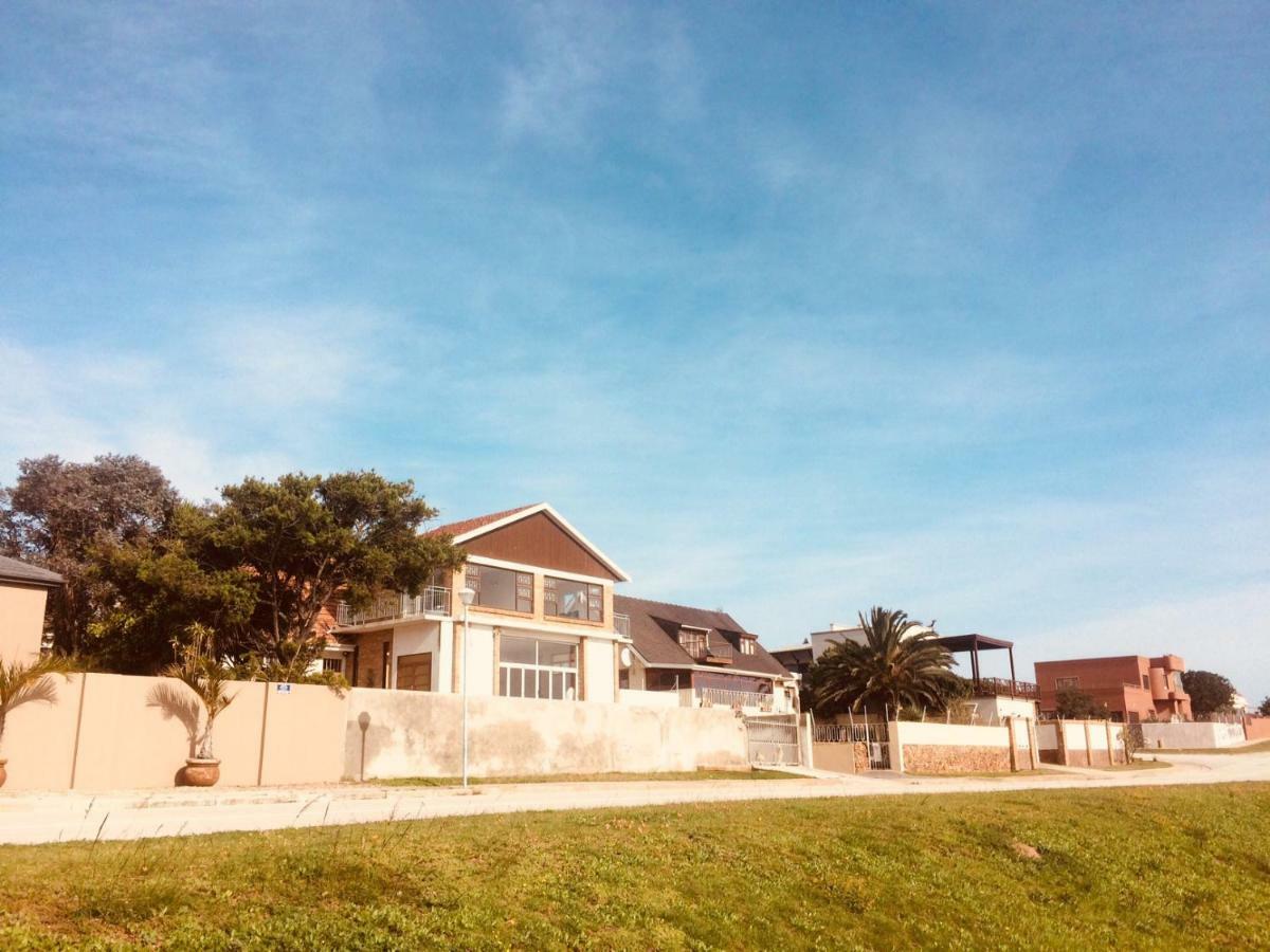 Kirknewton Hotel Port Elizabeth Bagian luar foto